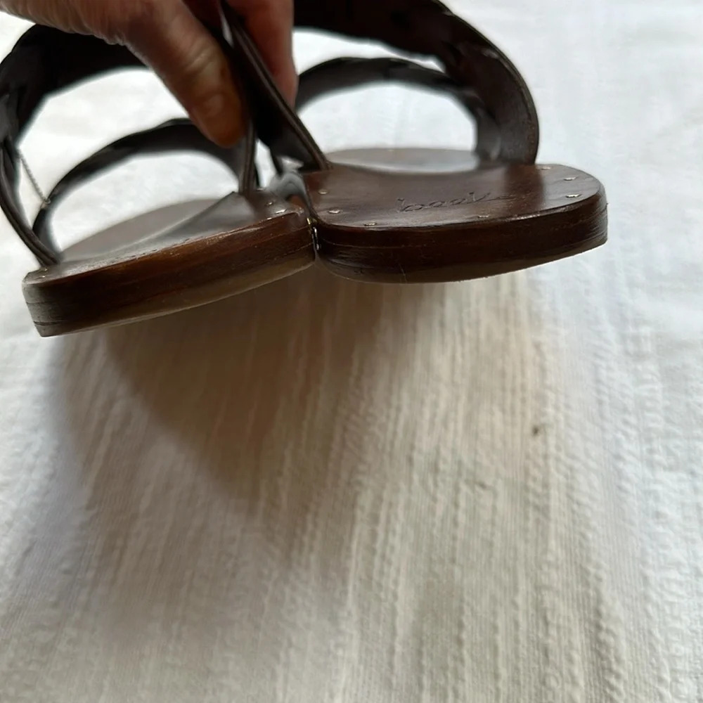 beek DARTER Chocolate Sandals, Size 7, EUC - Picture 8 of 13